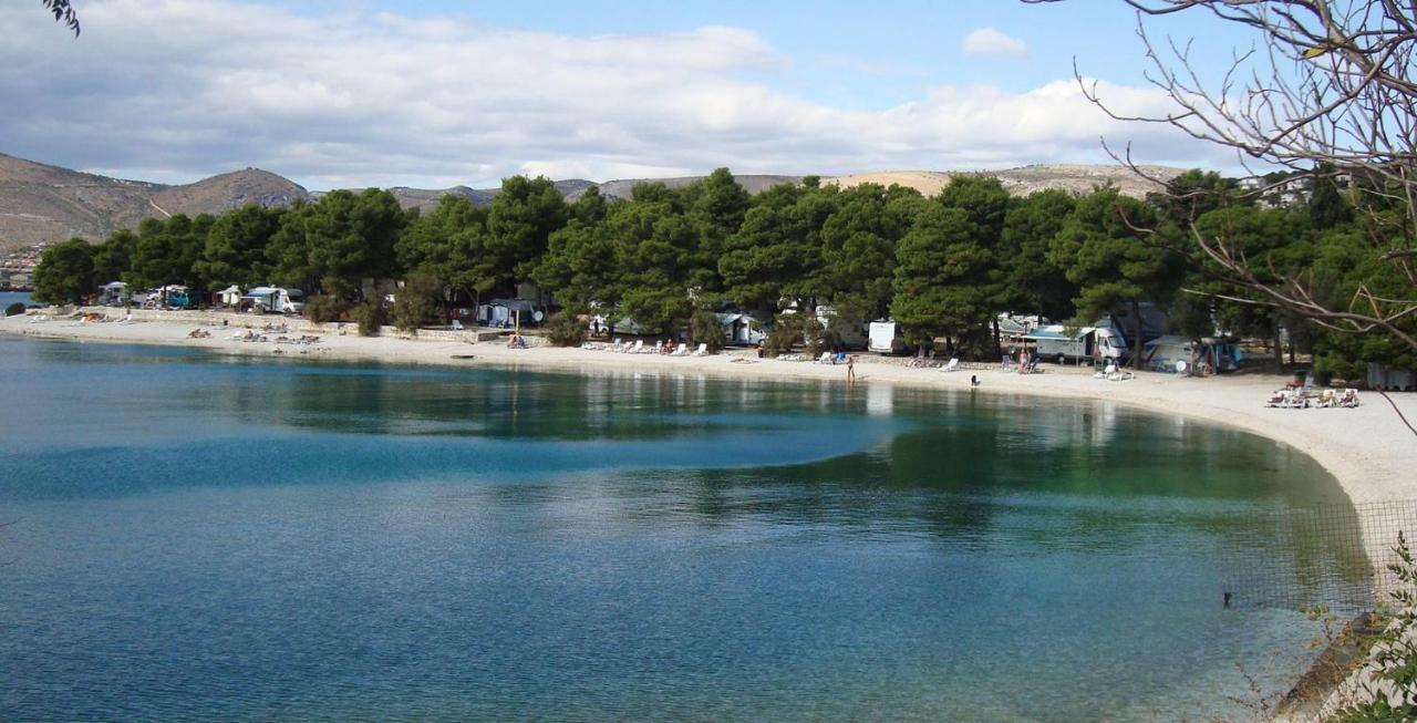 Comfortable Apartment Near The Sea Trogir Exterior photo